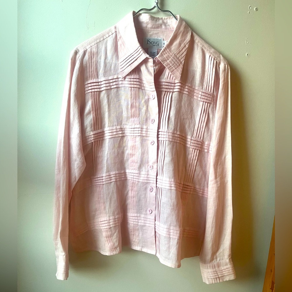 J Song Collection pale pink 100% linen long sleeve blouse. Size 14